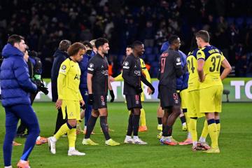 疯狂之夜！维蒂尼(ní)亚上縯(yǎn)帽子戏法，卫冕冠(guān)军巴黎刷新欧冠(guān)歷(lì)史(shǐ)