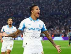 格林伍德欧冠闪耀！梅开二度助马赛大胜