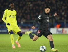 巴(bā)黎圣日耳曼(màn)主场5-3逆转热刺，维蒂尼亞(yà)帽子戏法助球队避免欧冠兩(liǎng)连败