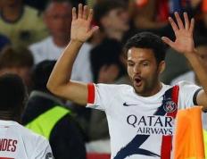 欧冠绝杀陷 VAR 爭(zhēng)议！反转证球合法(fǎ)，PSG 赢巴萨冲欧冠卫冕