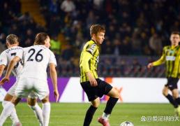 凱(kǎi)拉特在欧冠越挣扎，凱(kǎi)尔特人(rén)和罗杰斯的处境就(jiù)越难堪