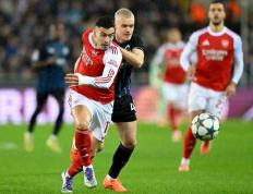 3-0完胜背(bèi)后：阿森纳如何用“非主(zhǔ)流”阵容打出欧冠6连胜神迹？