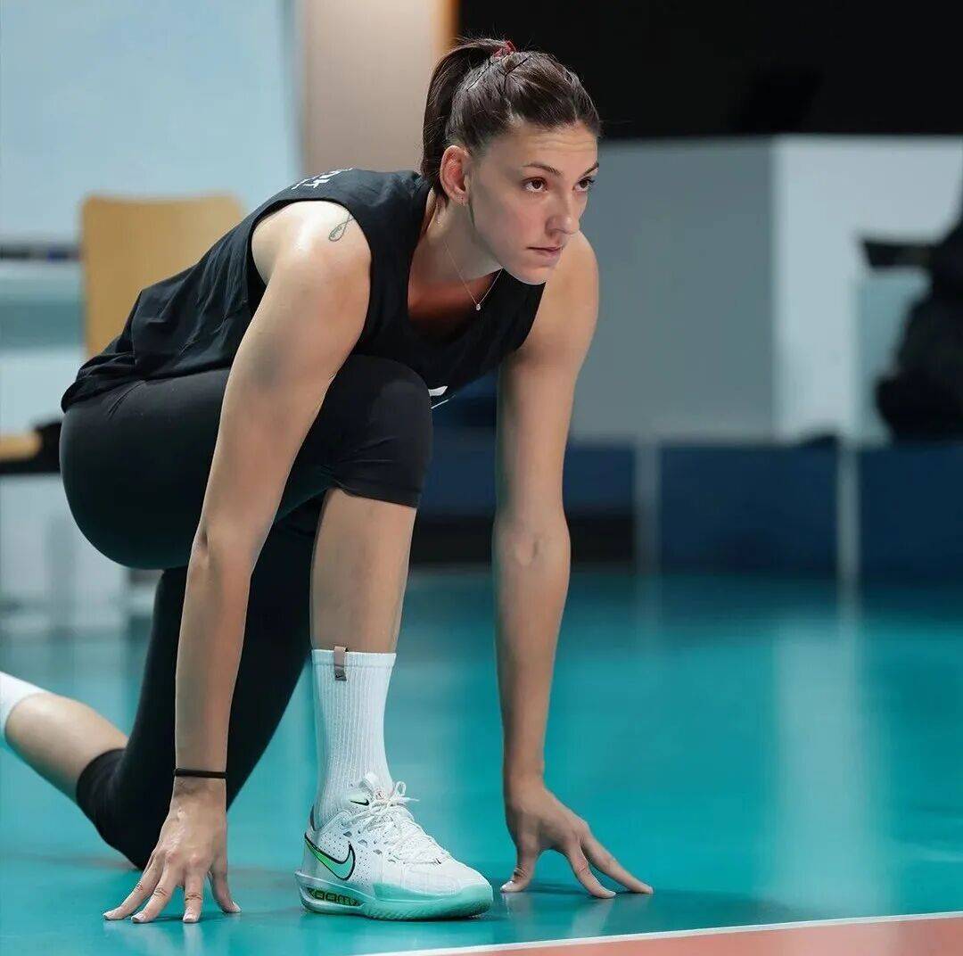 瓦基弗银行女排(pái) 新赛季冲欧冠决赛 主帅：很幸運(yùn)能拥有(yǒu)博斯科维奇