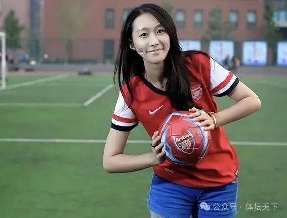 阿森納(nà)奪(duó)英超冠(guān)军基(jī)本稳了,但奪(duó)欧冠(guān)冠(guān)军,概(gài)率(lǜ)不到30%