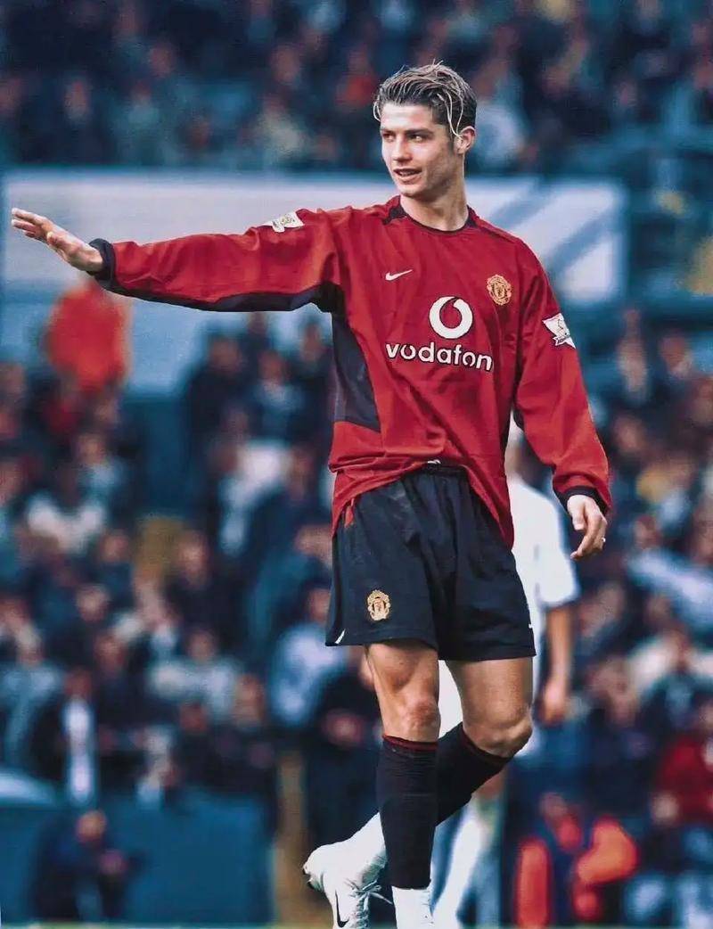 欧冠(guān)助攻榜出(chū)炉：欧冠(guān)助攻之王竟是(shì)他？力(lì)压梅罗，曼聯(lián)傳(chuán)奇霸榜！