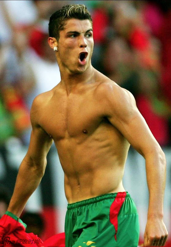 姆巴佩欧冠大四(sì)喜，冲击C罗欧冠单賽(sài)季17球紀(jì)錄(lù)，目(mù)标历史进球紀(jì)錄(lù)