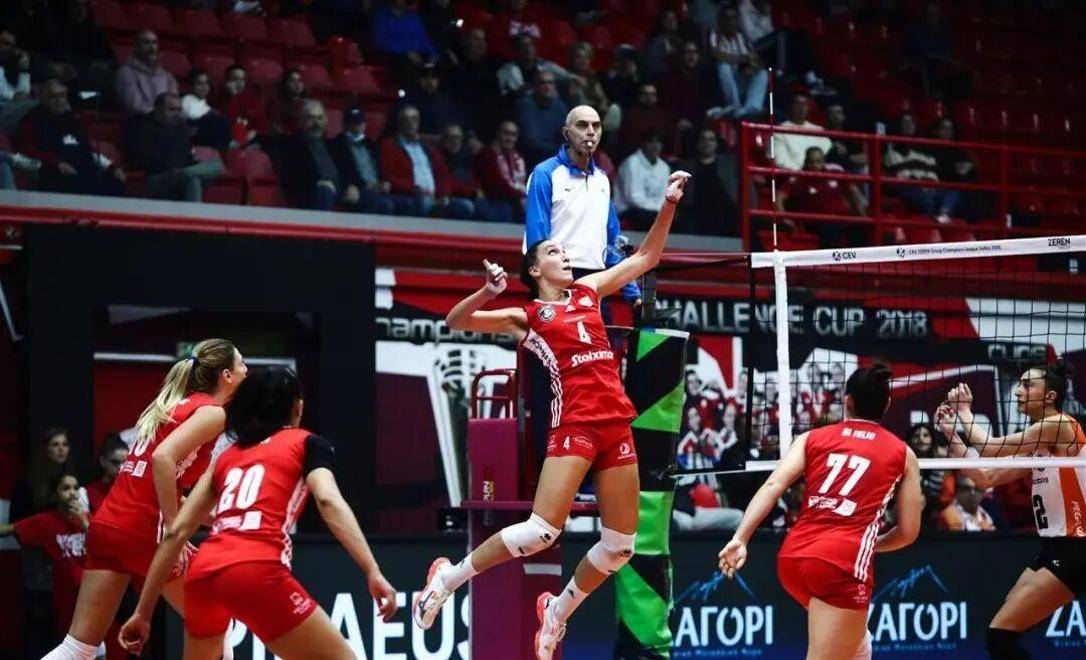 欧冠女排(pái)爆冷！伊萨奇巴希遭(zāo)逆转