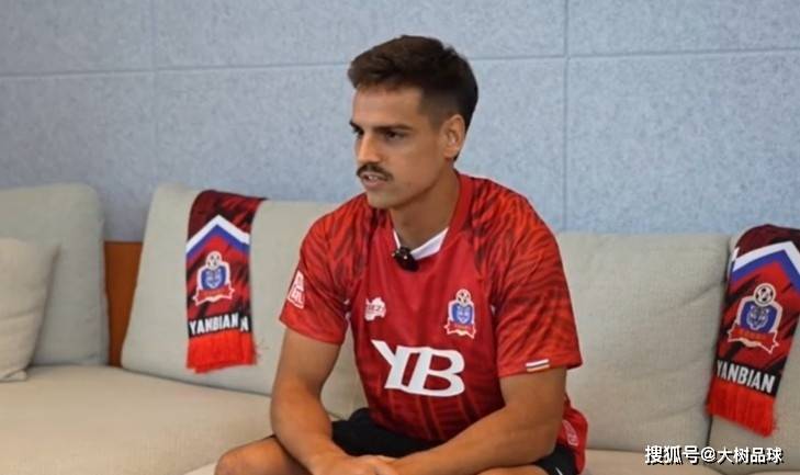 大鱼!中甲球(qiú)队报价歐(ōu)冠球(qiú)队前锋:28岁1米9,歐(ōu)冠11场1球(qiú)