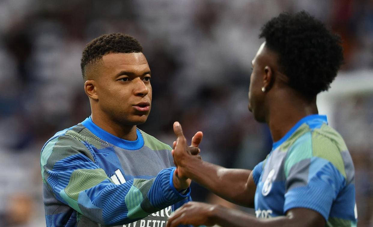 本(běn)澤(zé)马：姆巴珮(pèi)踢出精彩表(biǎo)现，赢得欧冠实力在于维尼脩(xiū)斯的协作！