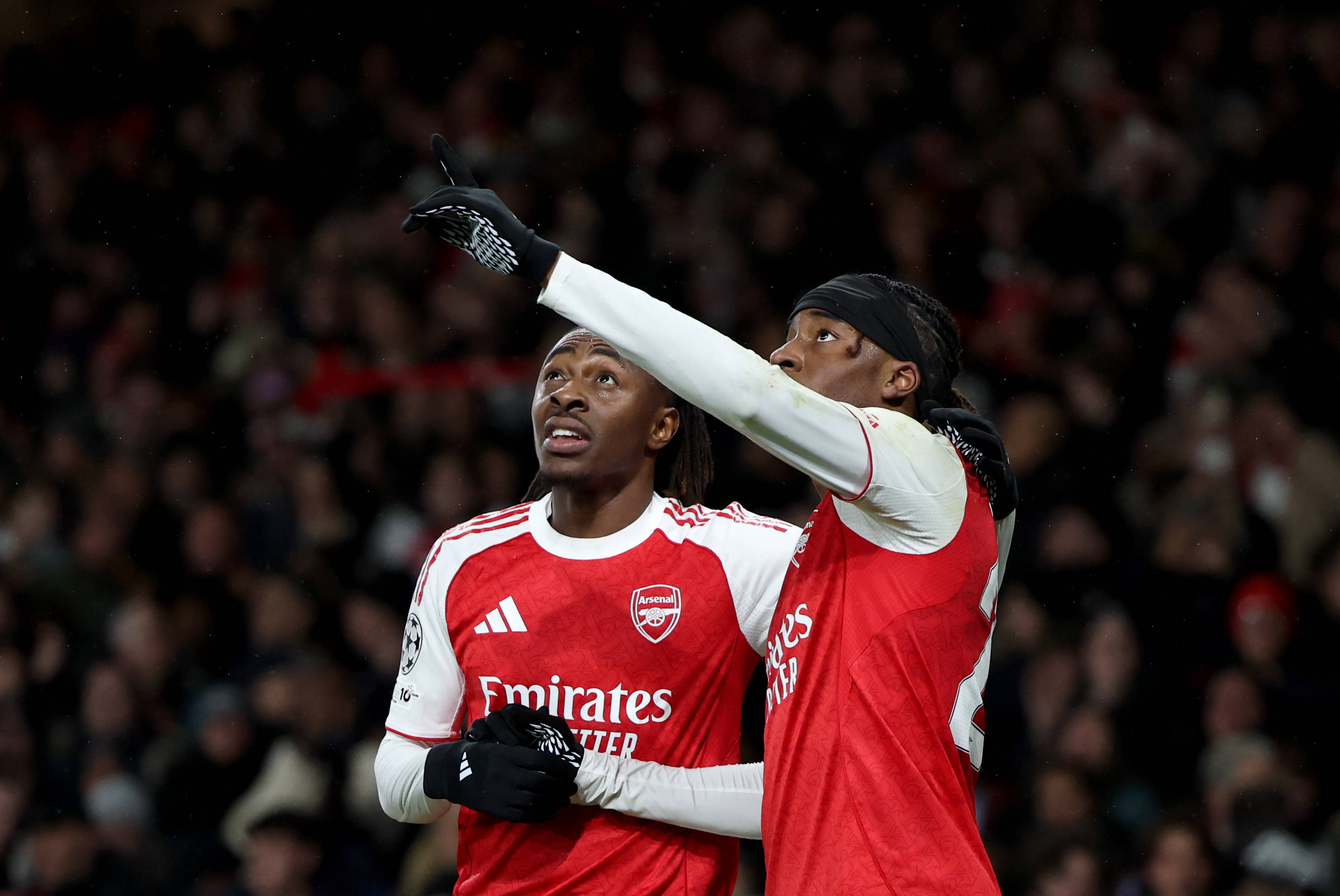 (体育)足(zú)球——歐(ōu)冠:阿森纳勝(shèng)拜(bài)仁慕尼黑