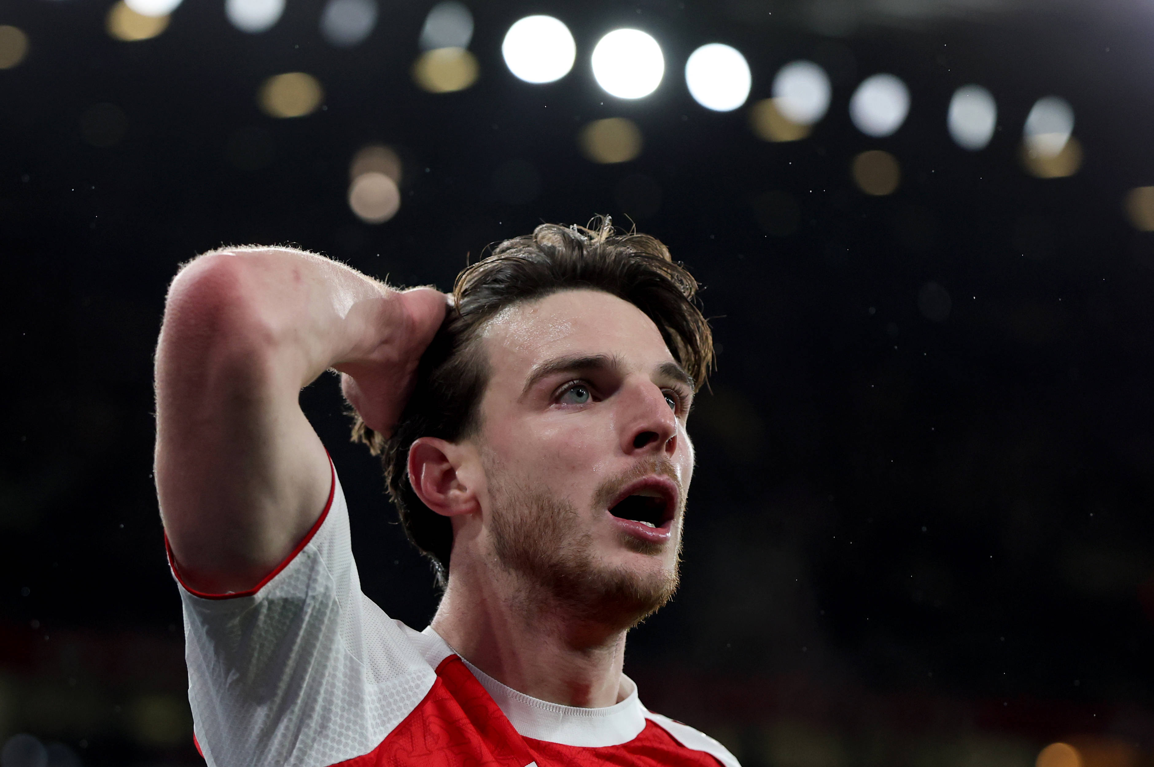 (体育)足(zú)球——歐(ōu)冠:阿森纳勝(shèng)拜(bài)仁慕尼黑