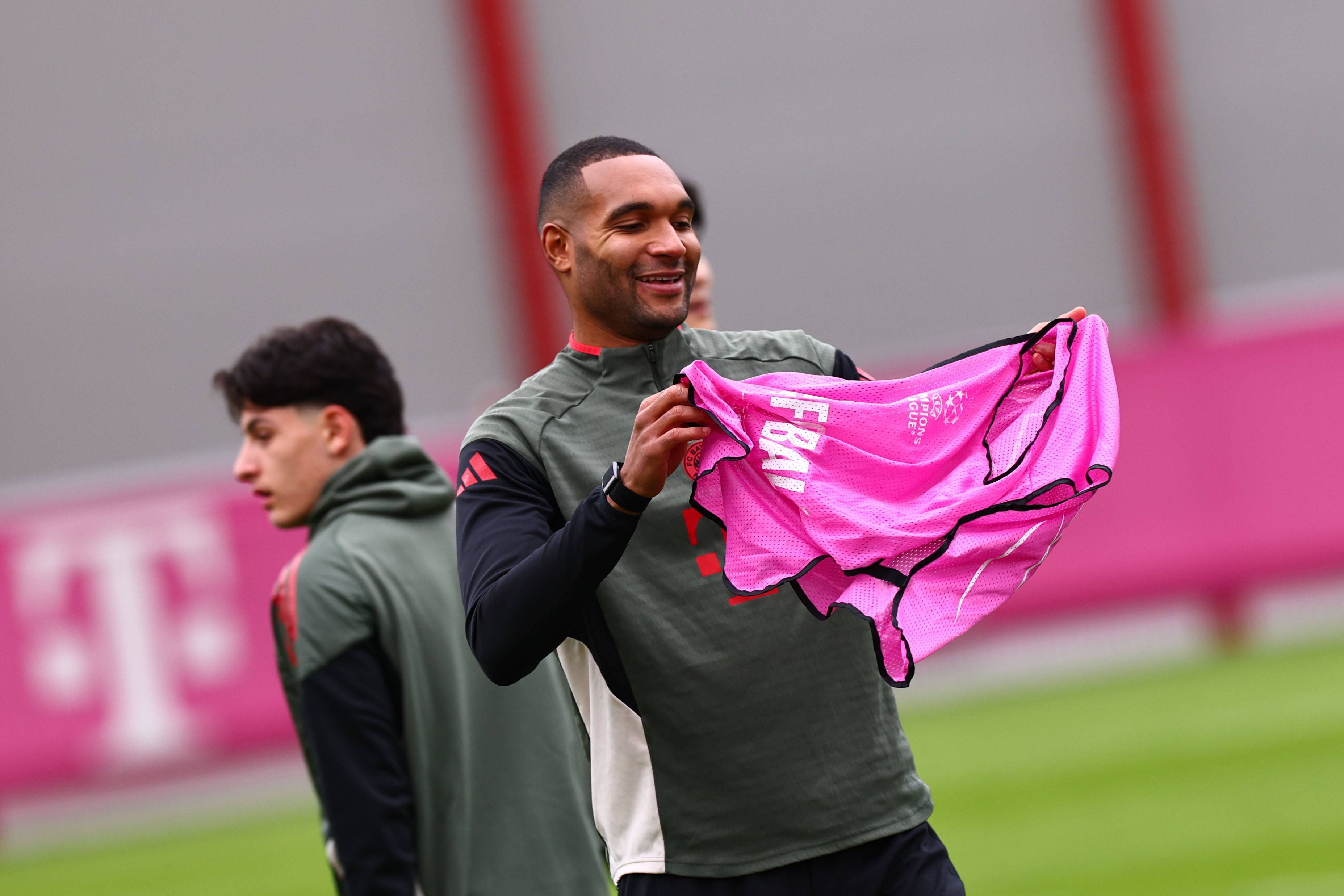 （外代二线）足球——欧冠联赛：拜仁(rén)慕尼黑赛前备战