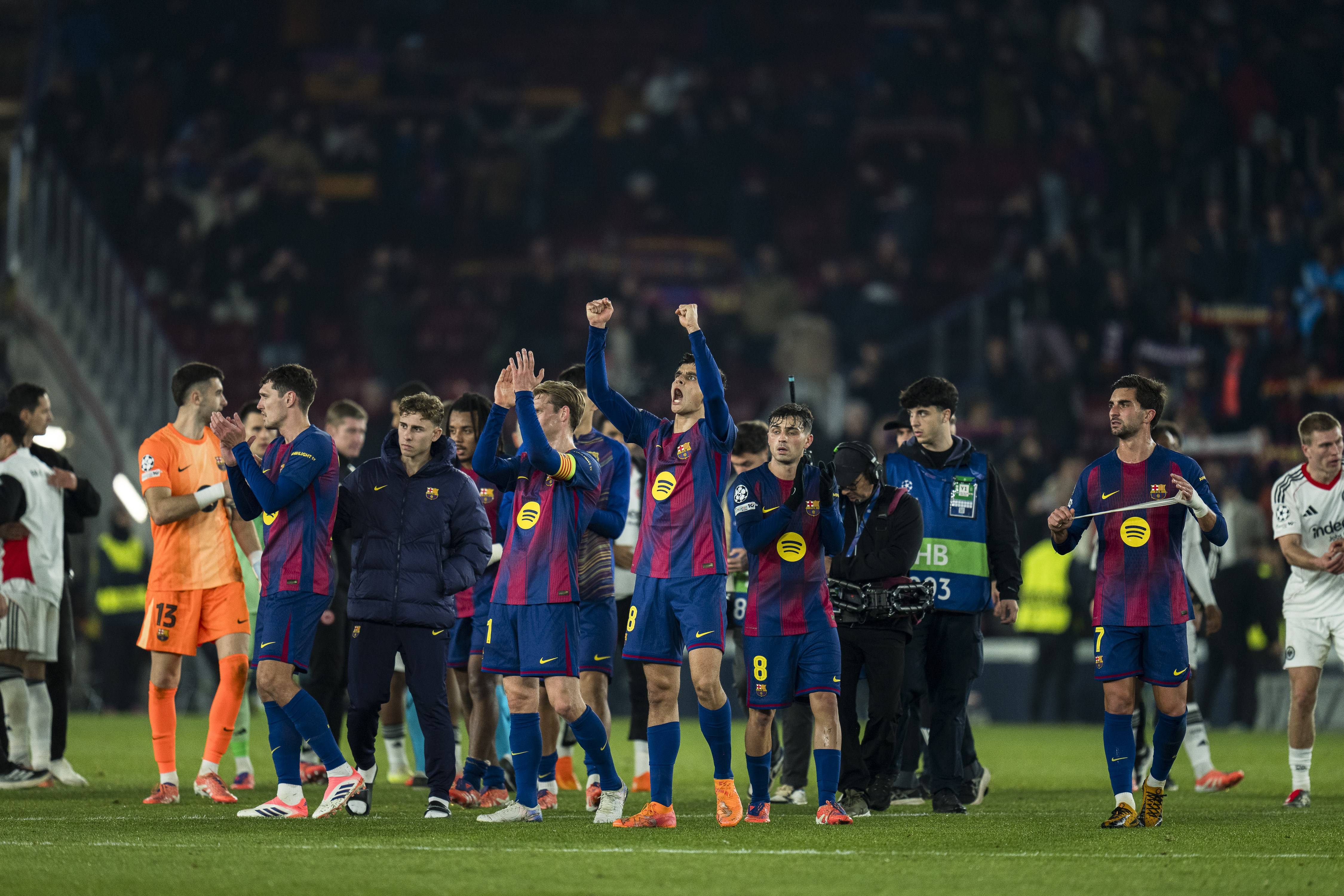 （体育）足球——歐(ōu)冠：巴塞羅(luó)那胜法兰克福