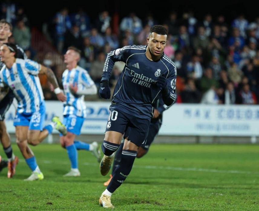 足坛一夜動(dòng)态：巴黎6冠王(wáng)比肩巴萨拜仁，曼城(chéng)6连胜，皇马赢球丢人