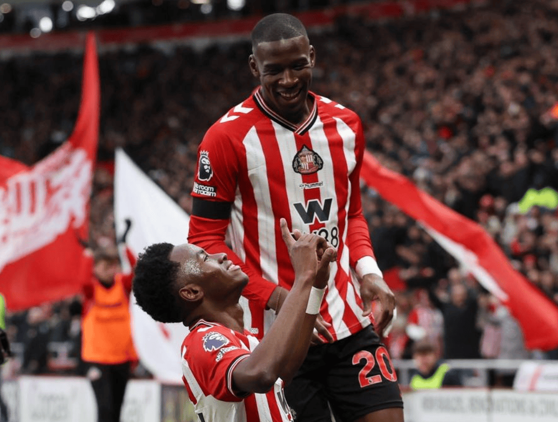 英超黑马掉链子(zi)，丢掉2分(fēn)，只落后曼联1分(fēn)，距離(lí)欧冠区4分(fēn)