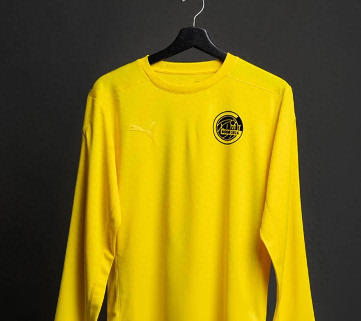 博多格林(lín)特足球俱乐部发布特别版球衣