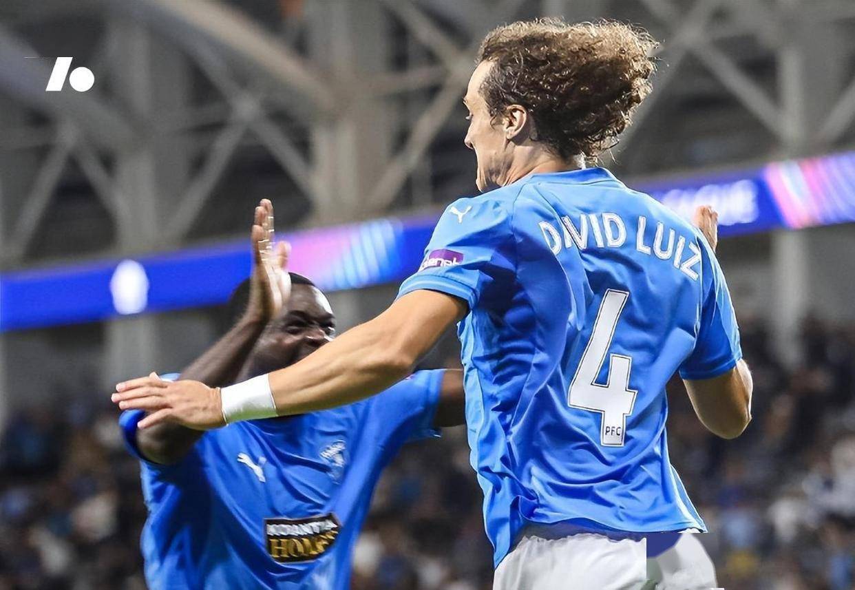 欧冠史诗之夜！3.7万人口小城欢呼：队史首(shǒu)胜总奖金(jīn)达2460万